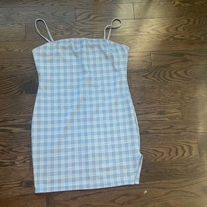 XL white and blue checkered dress